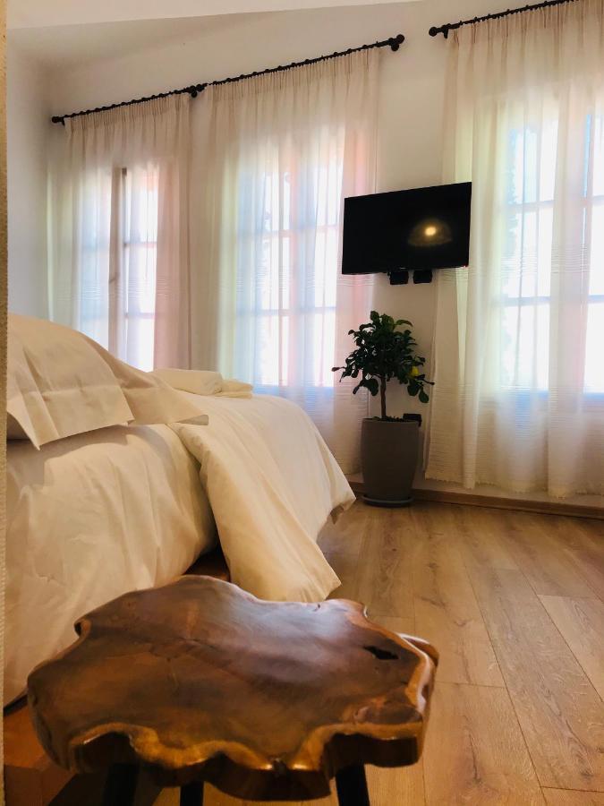Foleza - Bed And Breakfast Vlorë 외부 사진